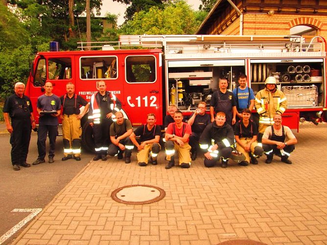 Beim Großeinsatz dabei (Foto: Günter Herting) Beim Großeinsatz dabei (Foto: Günter Herting)