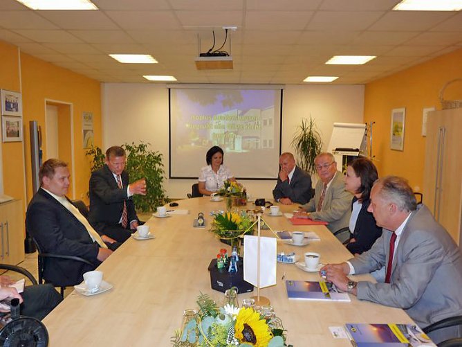 Machnig bei Isoplus (Foto: Karl-Heinz Herrmann) Machnig bei Isoplus (Foto: Karl-Heinz Herrmann)