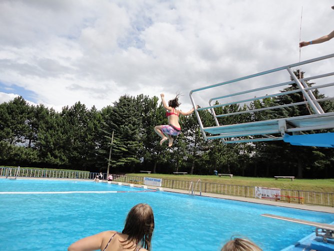 24-h-Schwimmen im Freibad Großfurra (Foto: Badesportverein Großfurra) 24-h-Schwimmen im Freibad Großfurra (Foto: Badesportverein Großfurra)