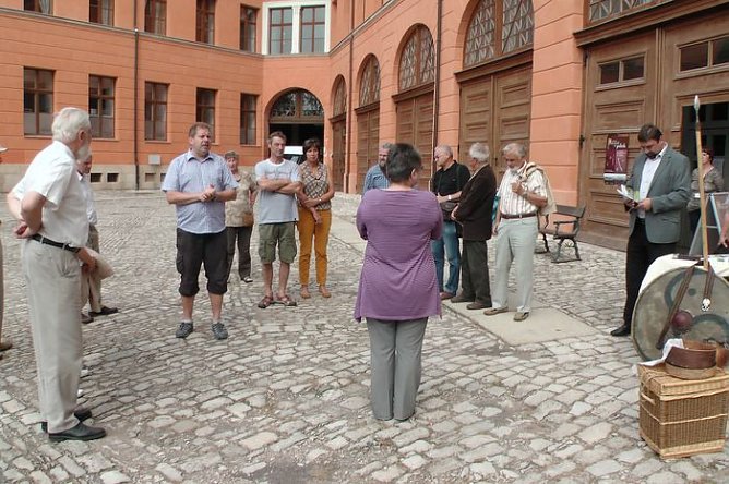 Arch&auml;ologie zum Anfassen (Foto: Karl-Heinz Herrmann)