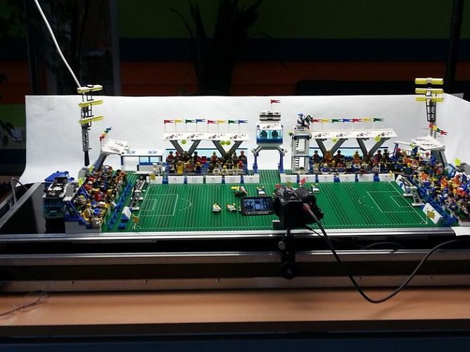 Euer Bolzplatz gegen Rechts (Foto: Freizeitzentrum Artern) Euer Bolzplatz gegen Rechts (Foto: Freizeitzentrum Artern)