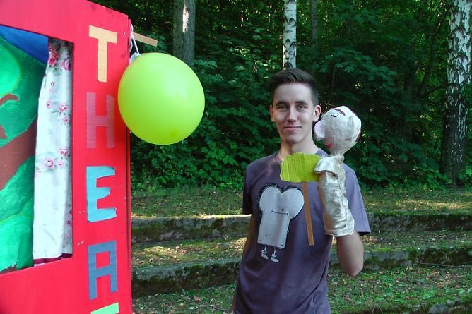 Kinderfest an der Fachschule (Foto: Karl-Heinz Herrmann) Kinderfest an der Fachschule (Foto: Karl-Heinz Herrmann)