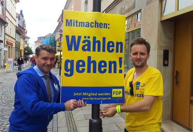 Für hone Wahlbeteiligung (Foto: Wahlkreisbüro Kurth) Für hone Wahlbeteiligung (Foto: Wahlkreisbüro Kurth)