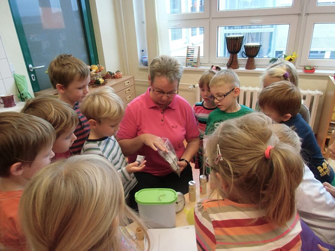 Was ist Zeit? (Foto: Kindervilla Bad Frankenhausen) Was ist Zeit? (Foto: Kindervilla Bad Frankenhausen)