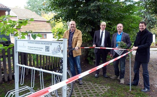 Fahrradständer für den Schiefen (Foto: privat) Fahrradständer für den Schiefen (Foto: privat)