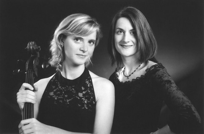 Duo im Riesensaal (Foto: Stadt Sondershausen)