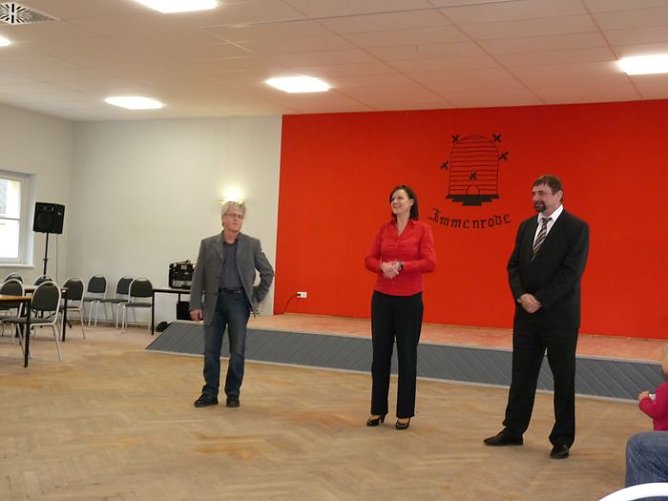 Saaleinweihung Immenrode (Foto: Karl-Heinz Herrmann) Saaleinweihung Immenrode (Foto: Karl-Heinz Herrmann)