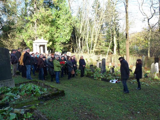 75. Jahrestag der Reichspogromnacht (Foto: Karl-Heinz Herrmann) 75. Jahrestag der Reichspogromnacht (Foto: Karl-Heinz Herrmann)