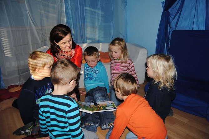"Gemeinsam mit Kindern die Welt der Bücher entdecken" (Foto: Privat) "Gemeinsam mit Kindern die Welt der Bücher entdecken" (Foto: Privat)