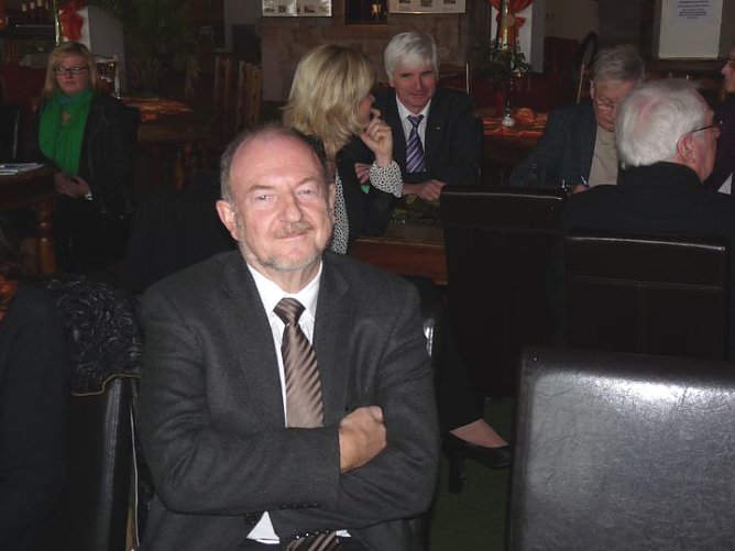 Erster Wahlkreisbewerber (Foto: Karl-Heinz Herrmann) Erster Wahlkreisbewerber (Foto: Karl-Heinz Herrmann)