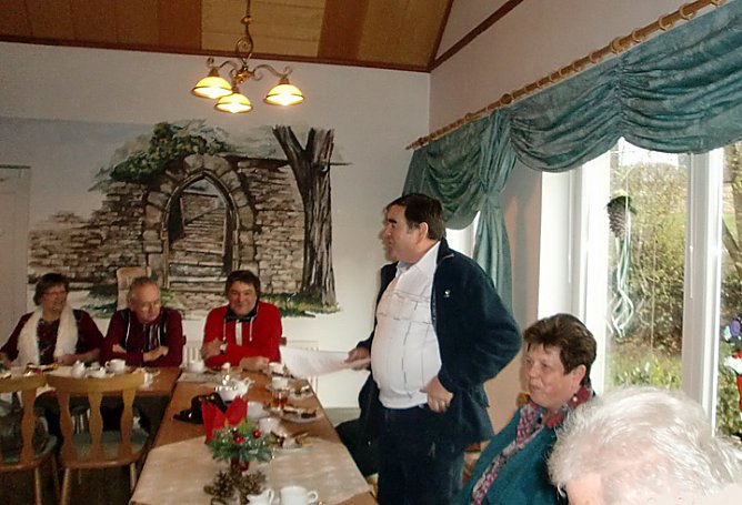 Bürgermeister würdigten Wirken des VdK (Foto: Bernd Reiber) Bürgermeister würdigten Wirken des VdK (Foto: Bernd Reiber)