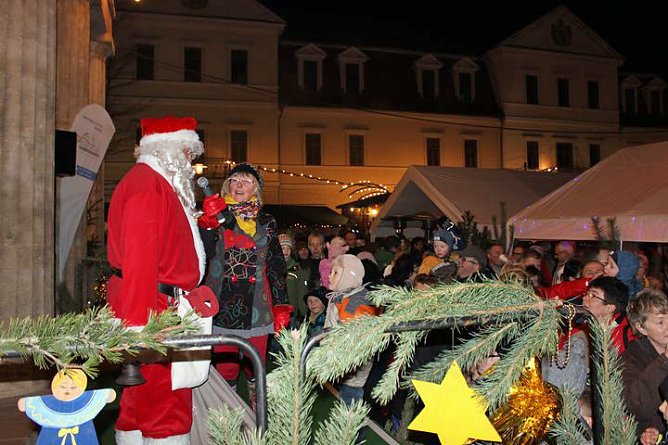 Was für ein Gedränge (Foto: Karl-Heinz Herrmann) Was für ein Gedränge (Foto: Karl-Heinz Herrmann)