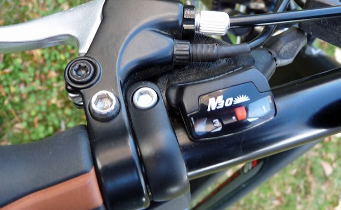 Mit dem E-Bike unterwegs (Foto: Karl-Heinz Herrmann) Mit dem E-Bike unterwegs (Foto: Karl-Heinz Herrmann)