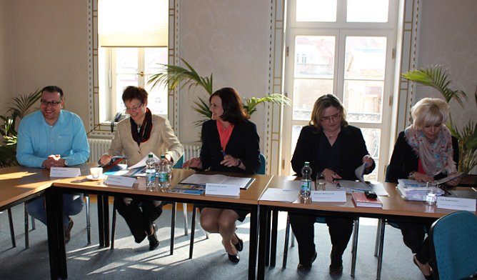 Älter werden im Kyffhäuserkreis (Foto: Karl-Heinz Herrmann) Älter werden im Kyffhäuserkreis (Foto: Karl-Heinz Herrmann)