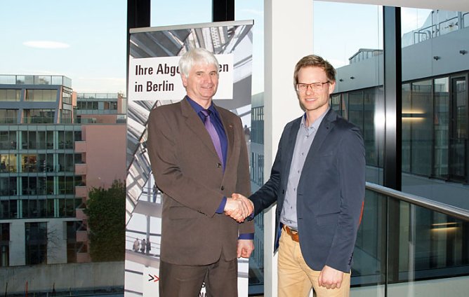 Praktikum beim Bundestagsabgeordneten (Foto: Wahlkreisbüro Selle) Praktikum beim Bundestagsabgeordneten (Foto: Wahlkreisbüro Selle)