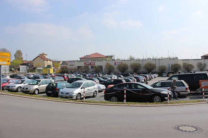 Ansturm auf Ostermarkt (Foto: Karl-Heinz Herrmann)