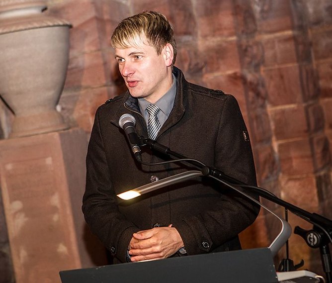 Schlüssel am Kyffhäuser übergeben (Foto: Kyffhäusertherme) Schlüssel am Kyffhäuser übergeben (Foto: Kyffhäusertherme)