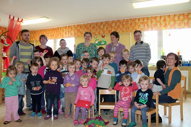 Abgeordnete Gudrun Holbe auf Ostertour (Foto: Wahlkreisbüro Gudrun Holbe) Abgeordnete Gudrun Holbe auf Ostertour (Foto: Wahlkreisbüro Gudrun Holbe)