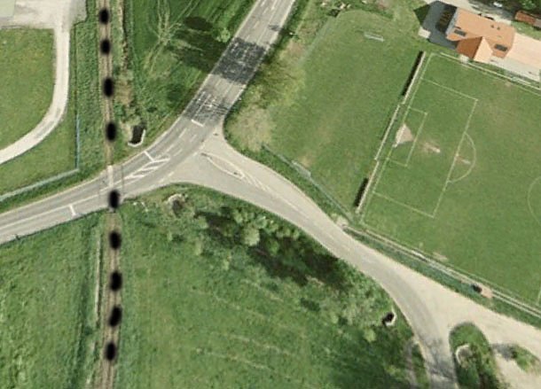 Zweierlei Maß? (Foto: Karl-Heinz Herrmann) Zweierlei Maß? (Foto: Karl-Heinz Herrmann)