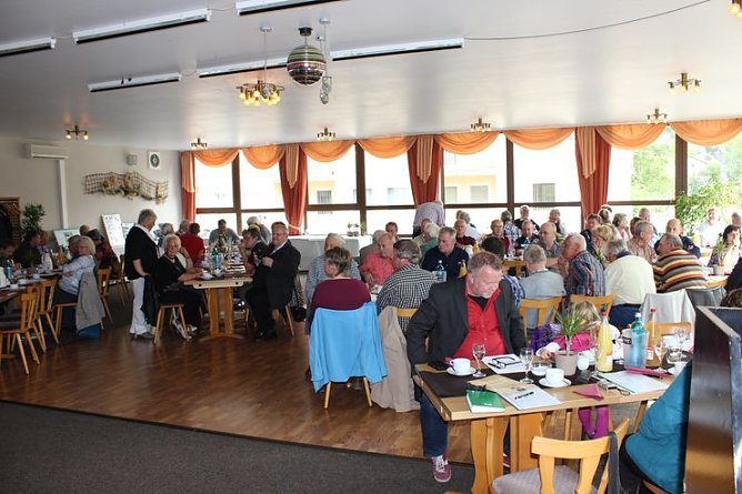 Erste gemeinsame Delegiertenkonferenz (Foto: Karl-Heinz Herrmann) Erste gemeinsame Delegiertenkonferenz (Foto: Karl-Heinz Herrmann)