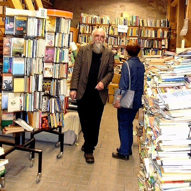 Ein Asyl für Bücher?! (Foto: Verein der Freunde und Förderer) Ein Asyl für Bücher?! (Foto: Verein der Freunde und Förderer)