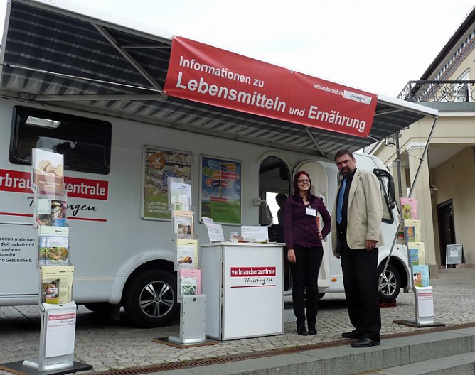 Infomobil vor Ort (Foto: Karl-Heinz Herrmann)