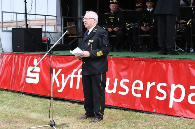 Mit Frühschoppen gestartet (Foto: Karl-Heinz Herrmann) Mit Frühschoppen gestartet (Foto: Karl-Heinz Herrmann)