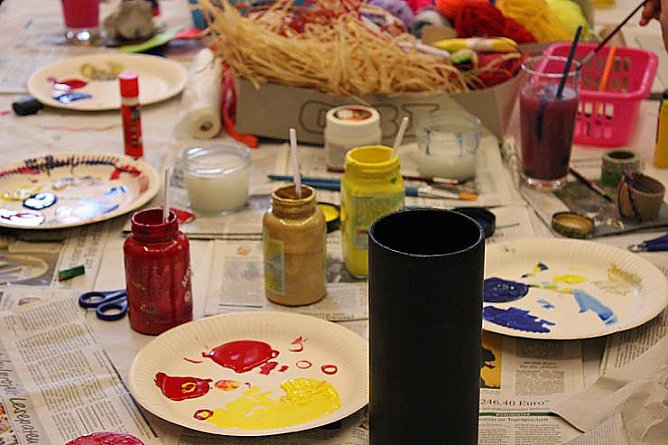 "Schräge Töne" in der Musikschule (Foto: Karl-Heinz Herrmann) "Schräge Töne" in der Musikschule (Foto: Karl-Heinz Herrmann)