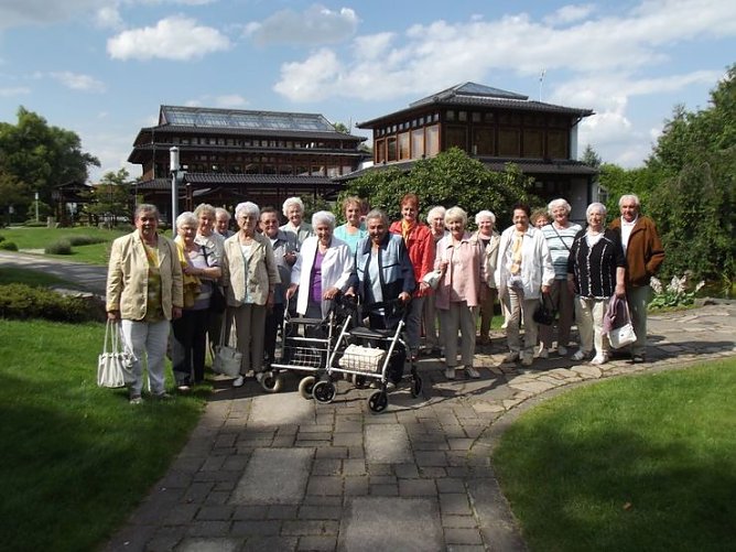 Im Japanischen Garten unterwegs (Foto: Thomas Leipold) Im Japanischen Garten unterwegs (Foto: Thomas Leipold)