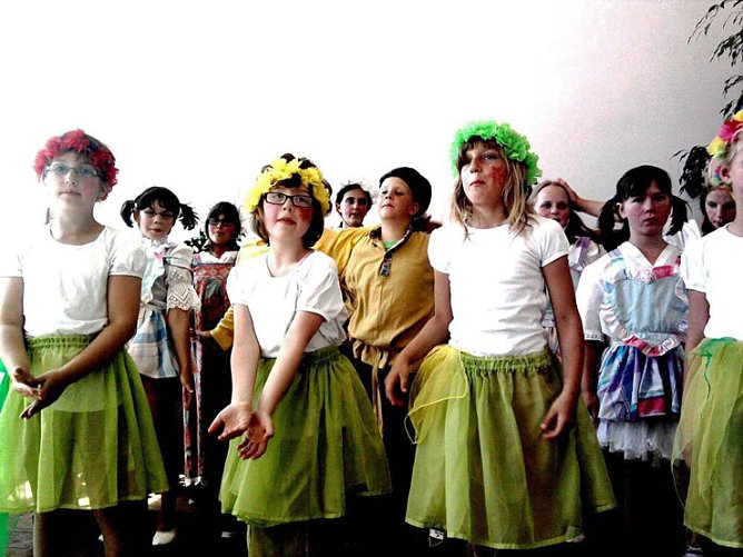 Sommerfest bei herrlichem Sonnenschein (Foto: Bernd Reiber) Sommerfest bei herrlichem Sonnenschein (Foto: Bernd Reiber)