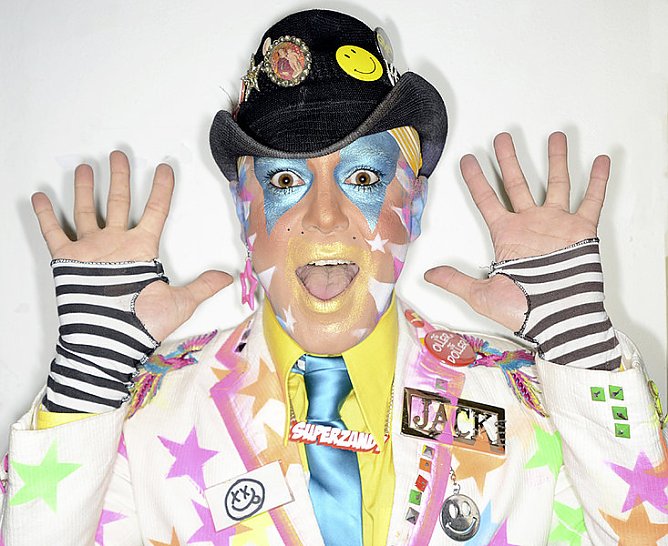 Programm zum 240. Brunnenfest (Foto: Stadt Artern)