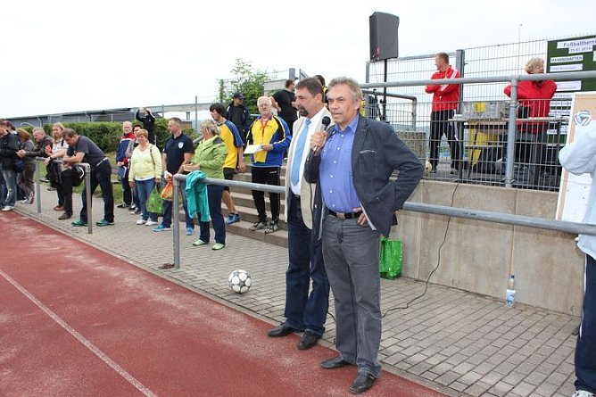 1. Fußballturnier erfolgreich gelaufen (Foto: Karl-Heinz Herrmann) 1. Fußballturnier erfolgreich gelaufen (Foto: Karl-Heinz Herrmann)