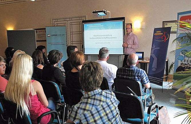 Jugendliche aktiv kreativ im Kyffhäuserkreis (Foto: Kreisjugendring) Jugendliche aktiv kreativ im Kyffhäuserkreis (Foto: Kreisjugendring)