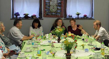 Gegrillt und diskutiert (Foto: Karl-Heinz Herrmann)