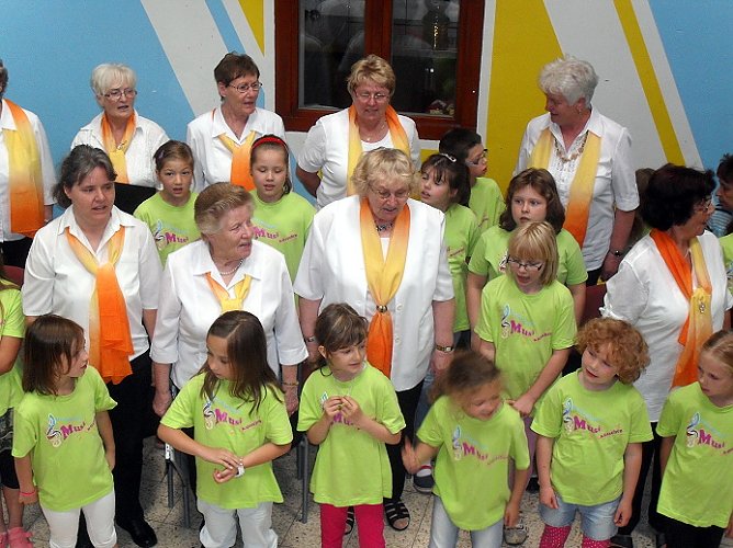 Singen bringt Freude ins Herz�,� (Foto: Ritta Landes)