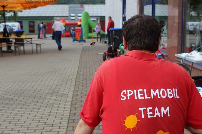 Gewerbegebietsfest gestartet (Foto: Karl-Heinz Herrmann)