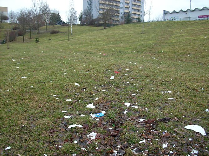 Farbreste im &Ouml;stertal verteilt (Foto: Karl-Heinz Herrmann)