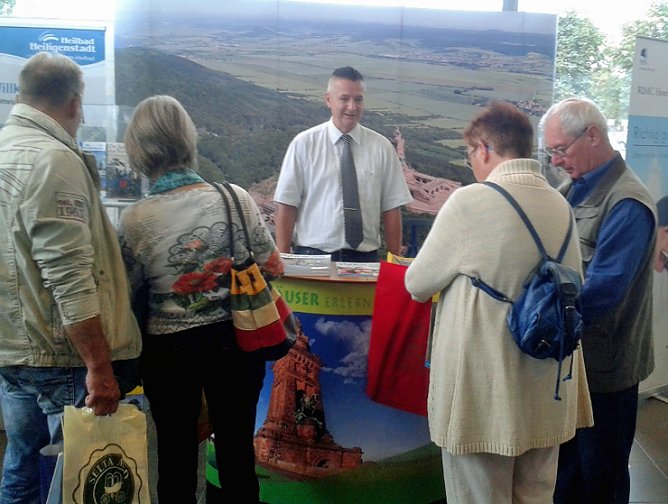 Kyffhäuserkreis in Berlin präsent (Foto: Landratsamt Kyffhäuserkreis) Kyffhäuserkreis in Berlin präsent (Foto: Landratsamt Kyffhäuserkreis)