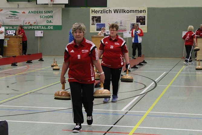 Nach dem ersten Tag (Foto: Karl-Heinz Herrmann) Nach dem ersten Tag (Foto: Karl-Heinz Herrmann)