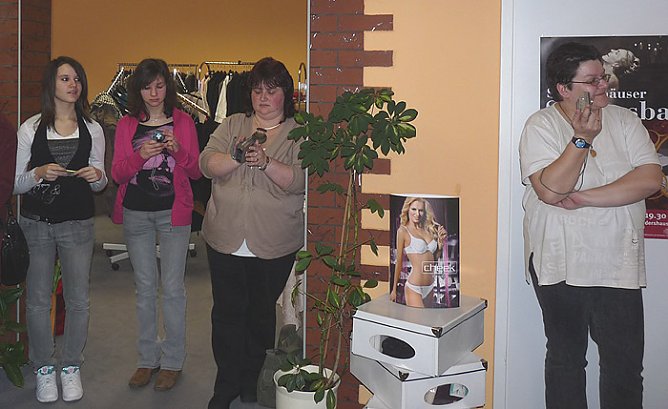 Jugendweihmode aktuell (Foto: Karl-Heinz Herrmann)