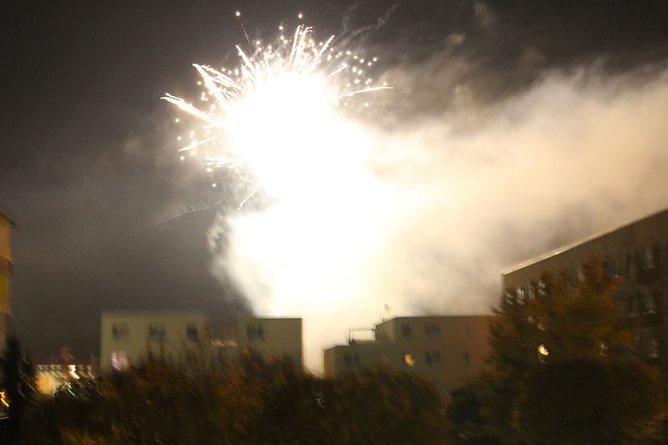 Gewaltiger Umzug (Foto: Karl-Heinz Herrmann)