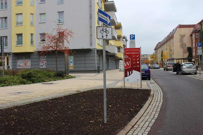 Autofahrer in Sondershausen aufgepasst!!! (Foto: Karl-Heinz Herrmann) Autofahrer in Sondershausen aufgepasst!!! (Foto: Karl-Heinz Herrmann)
