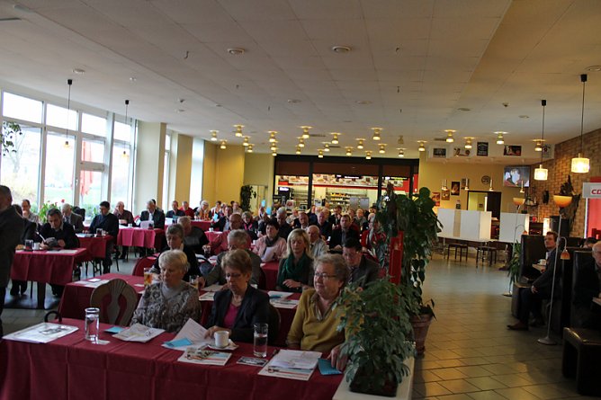 Initiativantrag der CDU zu besserer Verkehrsanbindung (Foto: Karl-Heinz Herrmann) Initiativantrag der CDU zu besserer Verkehrsanbindung (Foto: Karl-Heinz Herrmann)