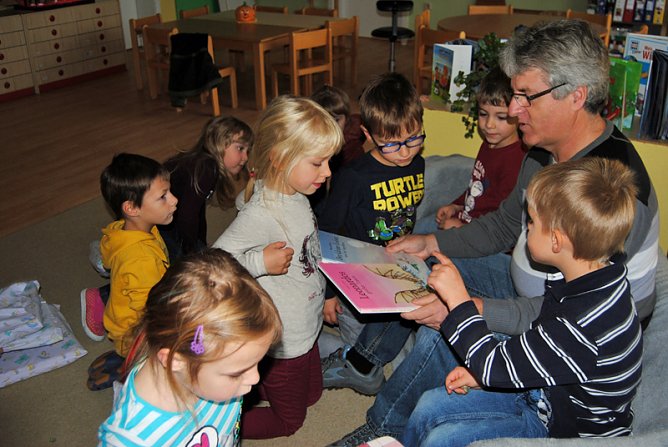 Lesewoche bei den Mühlenstrolchen in Immenrode (Foto: Sandra Oesterheld) Lesewoche bei den Mühlenstrolchen in Immenrode (Foto: Sandra Oesterheld)