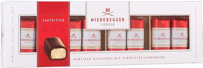 Niederegger Marzipan Klassiker mit Zartbitter-Schokolade Eckig, mit Schokoladen&uuml;berzug. Note GUT (1,6). (Foto: Stiftung Warentest)