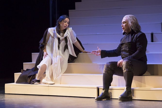 Elena Puszta (Gilda) und Kai G&uuml;nther (Rigoletto) (Foto: Tillmann Graner)