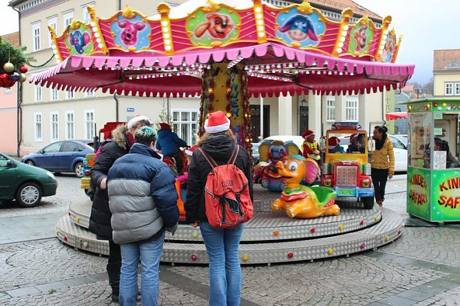 Weihnachtsmarkt er&ouml;ffnet (Foto: Karl-Heinz Herrmann)
