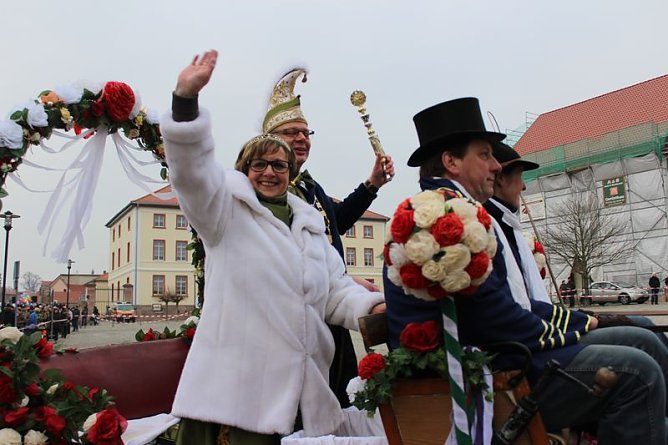 Wieder Rosensonntagsumzug in Frankenhausen (Foto: Karl-Heinz Herrmann)