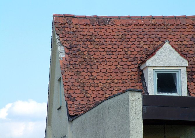 Typische Dachsch&auml;den durch Sturm (Foto: HF.Redaktion)