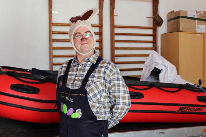 Osterhase war schon da! (Foto: Karl-Heinz Herrmann) Osterhase war schon da! (Foto: Karl-Heinz Herrmann)